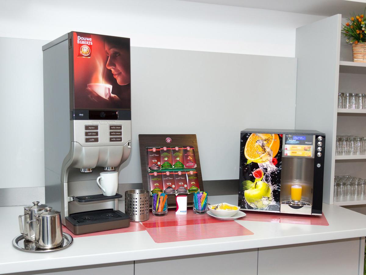 Winbudget "Bed&Breakfast" Wiener Neustadt Exteriör bild